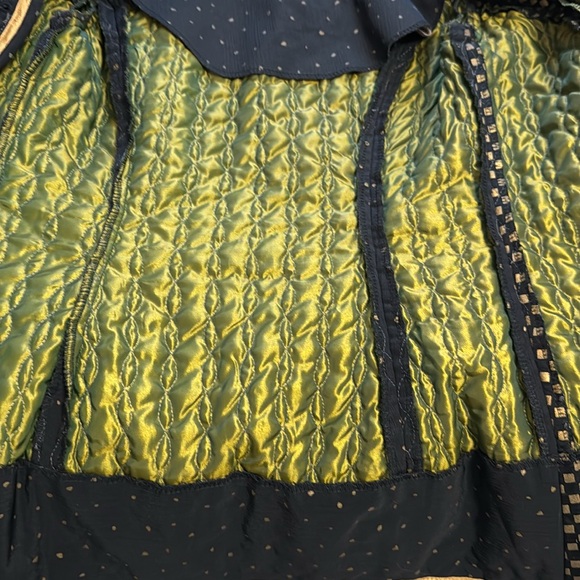 Vintage Jeanne Mark 80s Quilted Jacket Blazer Jacket with Peplum Hem Gold Black - Picture 7 of 11